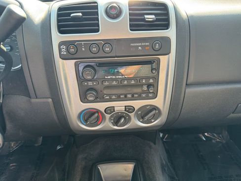 Used 2012 Chevrolet Colorado LT AWD/4WD image 27