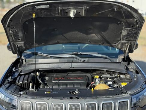 Used 2022 Jeep Compass Sport image 29