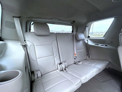 Used 2020 GMC Yukon Denali w/ Denali Premium Package AWD/4WD image 19