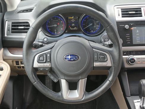 Used 2015 Subaru Outback 2.5i Limited AWD/4WD image 17