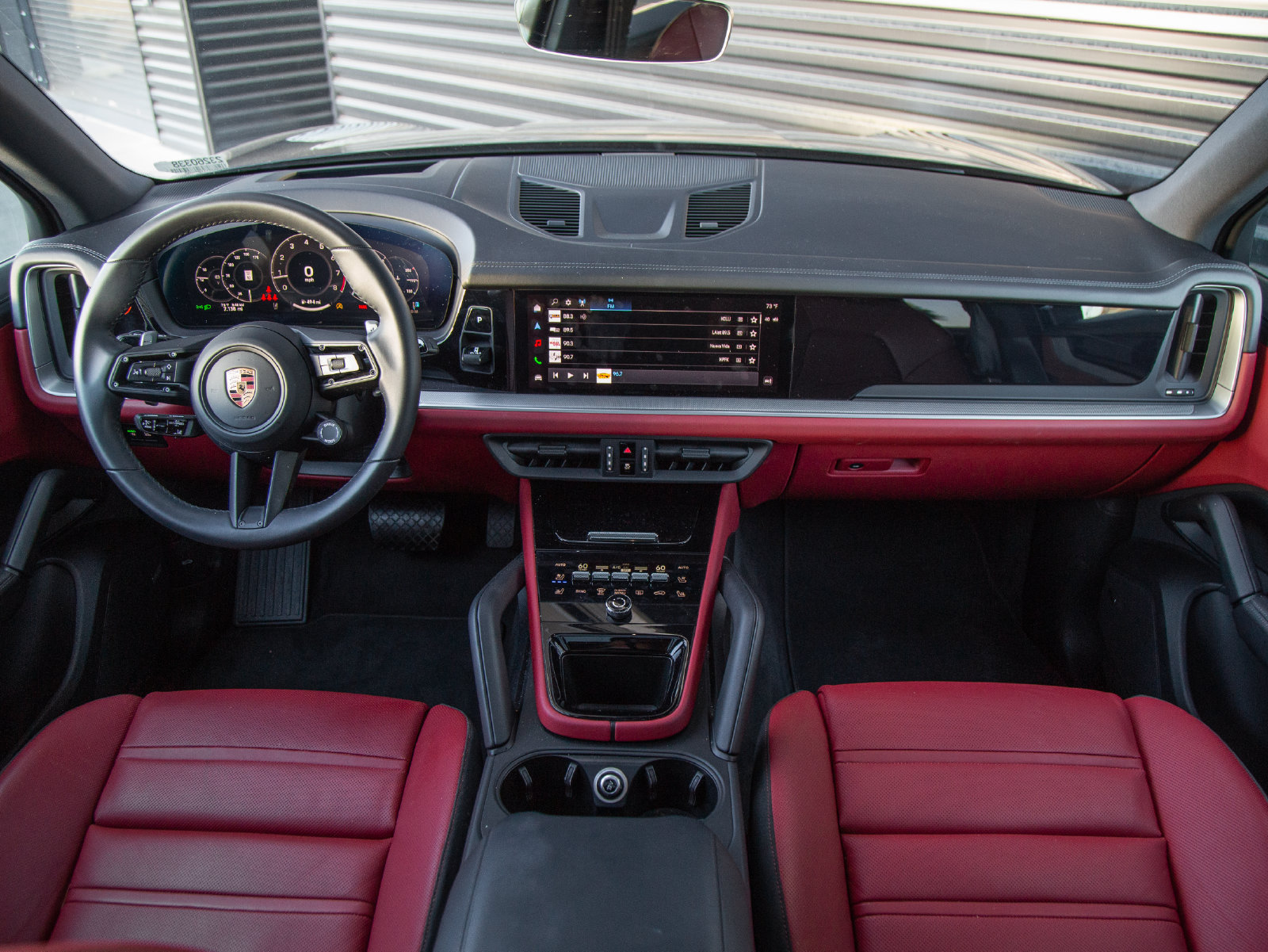 Certified 2026 Porsche Cayenne AWD/4WD image 21