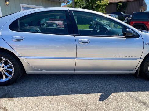 Used 2000 Chrysler 300M FWD image 55