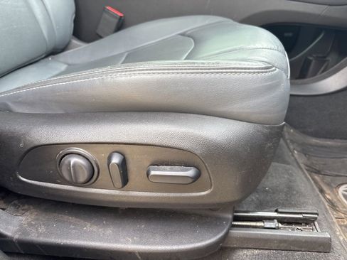 Used 2019 Buick Enclave Premium w/ Experience Buick Package image 29