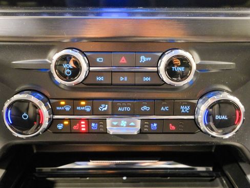 New 2026 Ford F350 Lariat w/ Lariat Ultimate Package image 38