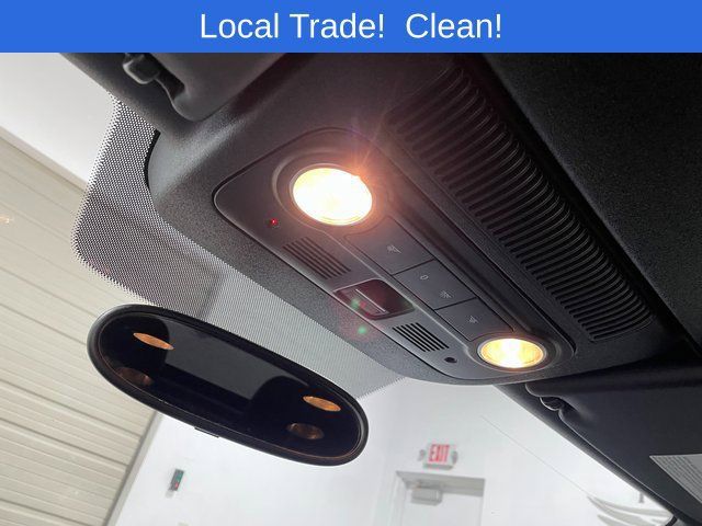 Used 2019 Volkswagen Beetle 2.0T S FWD image 23