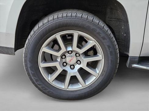 Used 2019 GMC Yukon XL Denali image 28