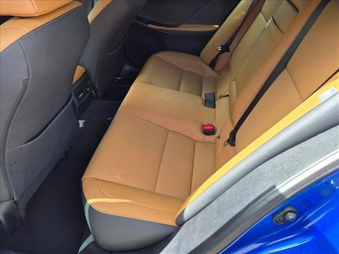 Used 2025 Lexus IS 350 F Sport RWD image 17