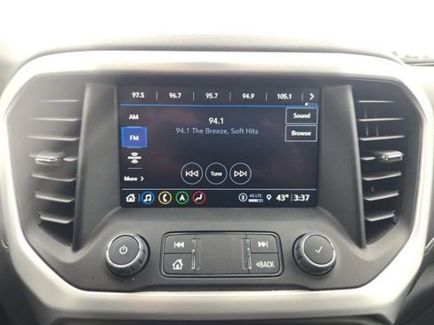 Used 2023 GMC Acadia SLT w/ Technology Package image 30