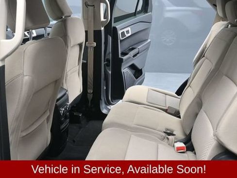Used 2021 Ford Explorer 4WD image 11