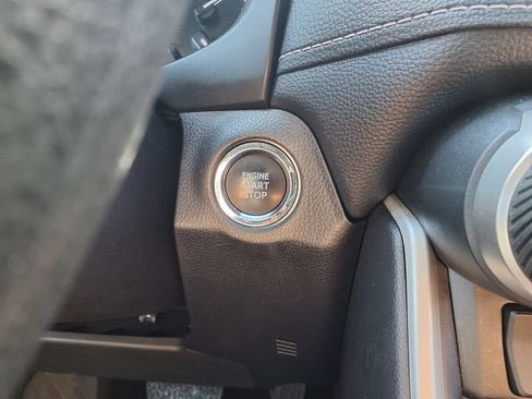 Used 2024 Toyota RAV4 XLE FWD image 30