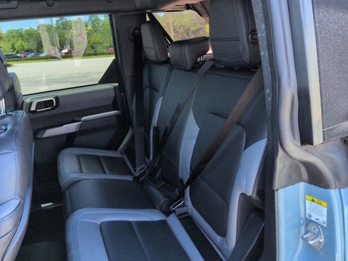 Used 2023 Ford Bronco Black Diamond AWD/4WD image 14