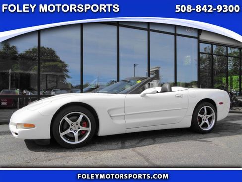 Used 2001 Chevrolet Corvette Convertible w/ Preferred Equipment Group2 RWD image 1