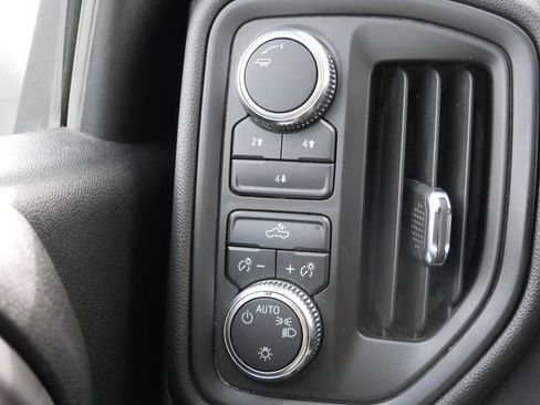 Used 2024 GMC Sierra 2500 Pro w/ Convenience Package AWD/4WD image 27