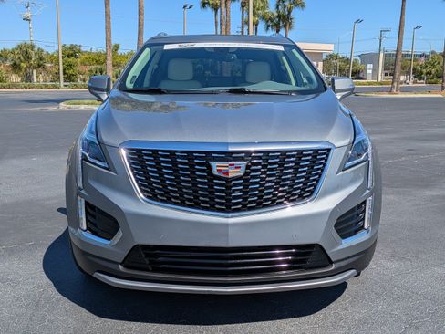 Certified 2023 Cadillac XT5 Premium Luxury w/ LPO, Premium Carpet Package image 8
