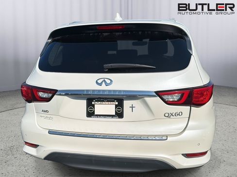 Used 2019 INFINITI QX60 Luxe w/ Essential Package AWD/4WD image 8