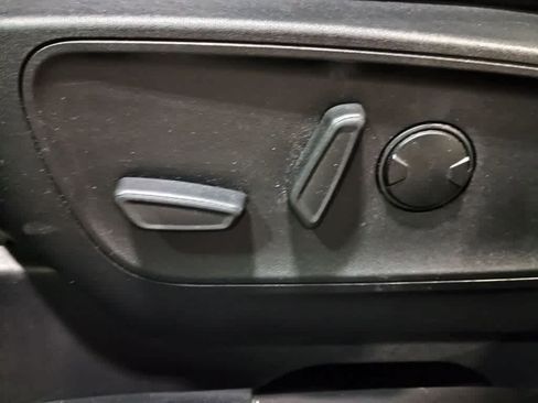 Certified 2023 Ford Escape Active FWD image 8