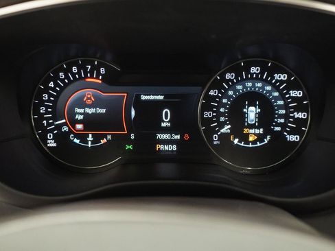 Used 2019 Lincoln MKC Reserve w/ MKC Technology Package FWD image 12