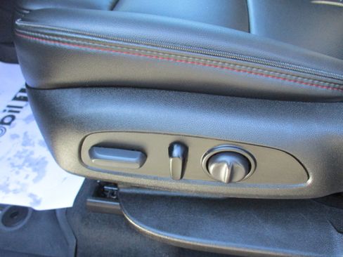 Certified 2023 Chevrolet Traverse RS w/ LPO, Floor Liner Package image 16