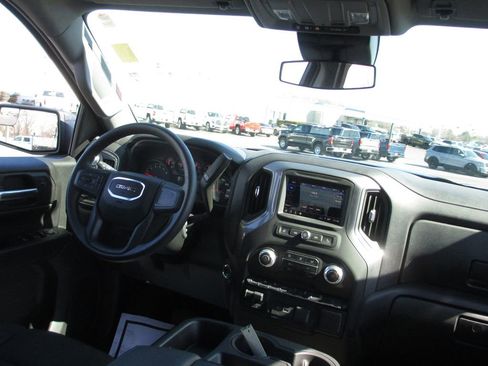 Used 2025 GMC Sierra 1500 Pro w/ Pro Value Package image 21