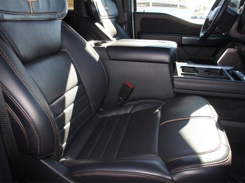 Certified 2024 Ford F250 Platinum w/ Tremor Off-Road Package image 29