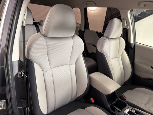 Used 2023 Subaru Forester image 25