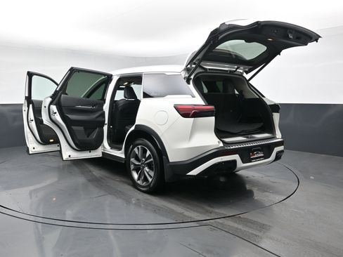 Used 2023 INFINITI QX60 Luxe w/ Cargo Package image 30