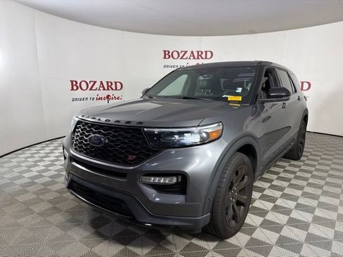 Used 2022 Ford Explorer ST w/ Equipment Group 401A AWD/4WD image 4