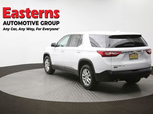 Used 2021 Chevrolet Traverse LS AWD/4WD image 64