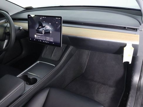 Used 2023 Tesla Model 3 Long Range image 9