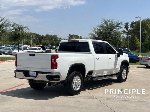 Used 2025 Chevrolet Silverado 2500 LT AWD/4WD image 11