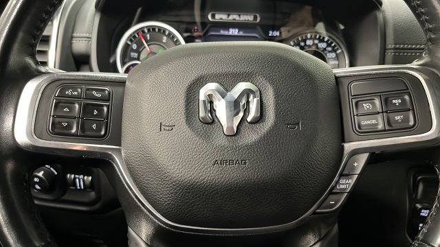 Used 2022 RAM 2500 Laramie AWD/4WD image 16
