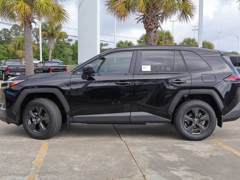 New 2026 Toyota RAV4 LE AWD/4WD image 21