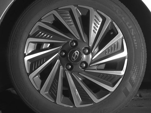 Used 2025 Hyundai Sonata SEL FWD image 15