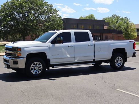 Used 2019 Chevrolet Silverado 3500 LTZ w/ Duramax Plus Package AWD/4WD image 10