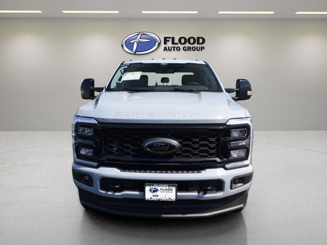 New 2026 Ford F350 Lariat w/ Black Appearance Package AWD/4WD image 2