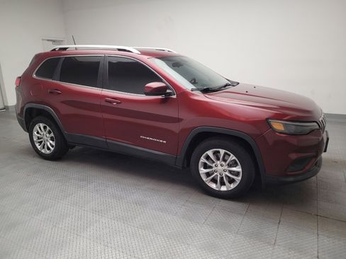 Used 2019 Jeep Cherokee Latitude w/ Popular Appearance Group FWD image 11