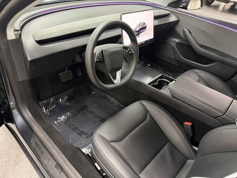 Used 2025 Tesla Model 3 RWD image 17