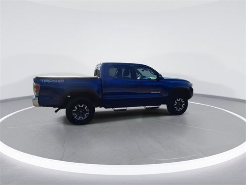 Used 2023 Toyota Tacoma TRD Off-Road image 11