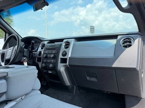 Used 2011 Ford F150 XLT w/ Trailer Tow Pkg RWD image 15