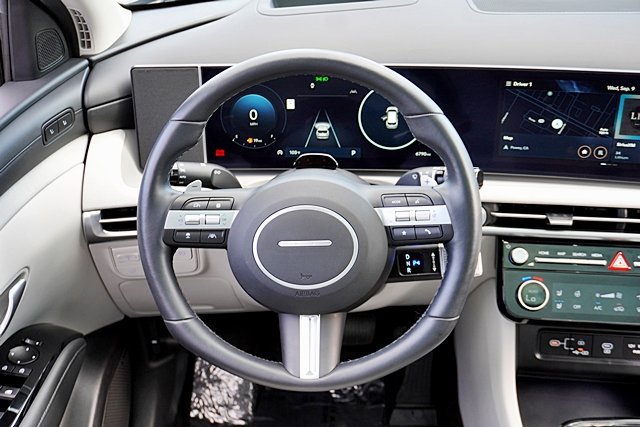 Certified 2026 Hyundai Tucson Limited FWD image 31