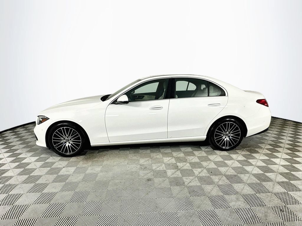 Certified 2025 Mercedes-Benz C 300 Sedan image 4