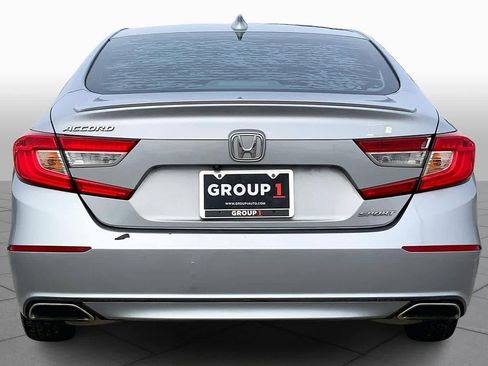Used 2019 Honda Accord Sport image 4
