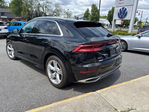 Used 2023 Audi Q8 Prestige w/ Prestige Package AWD/4WD image 9