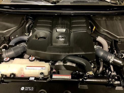 Used 2024 Lexus GX 550 image 29