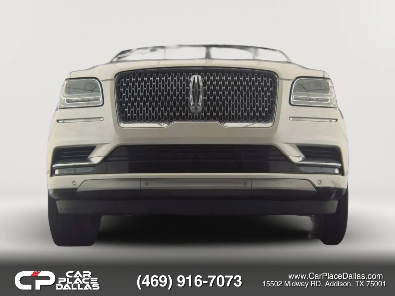 Used 2018 Lincoln Navigator Select w/ Technology Package RWD image 4