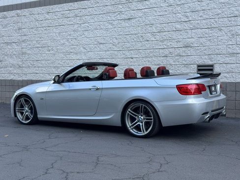 Used 2013 BMW 335is Convertible w/ Premium Pkg RWD image 2