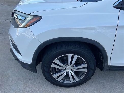 Used 2017 Honda Pilot EX-L image 9