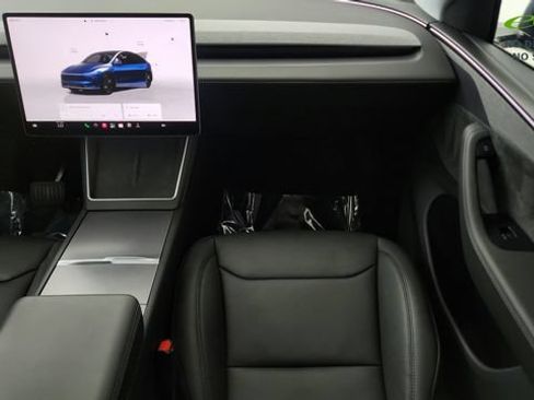 Used 2026 Tesla Model Y 2WD image 66