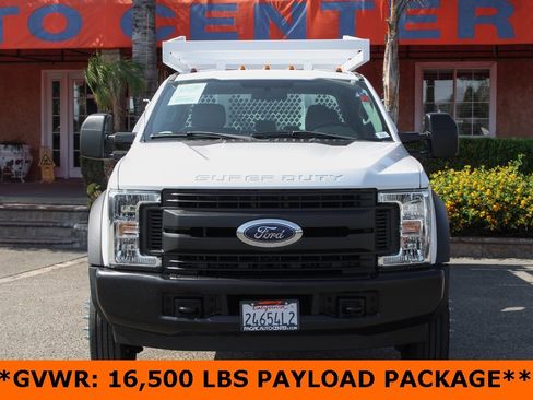 Used 2018 Ford F450 XL w/ Trailer Tow Package image 3