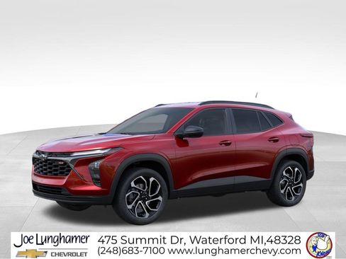 New 2026 Chevrolet Trax RS w/ Driver Confidence Package FWD image 2